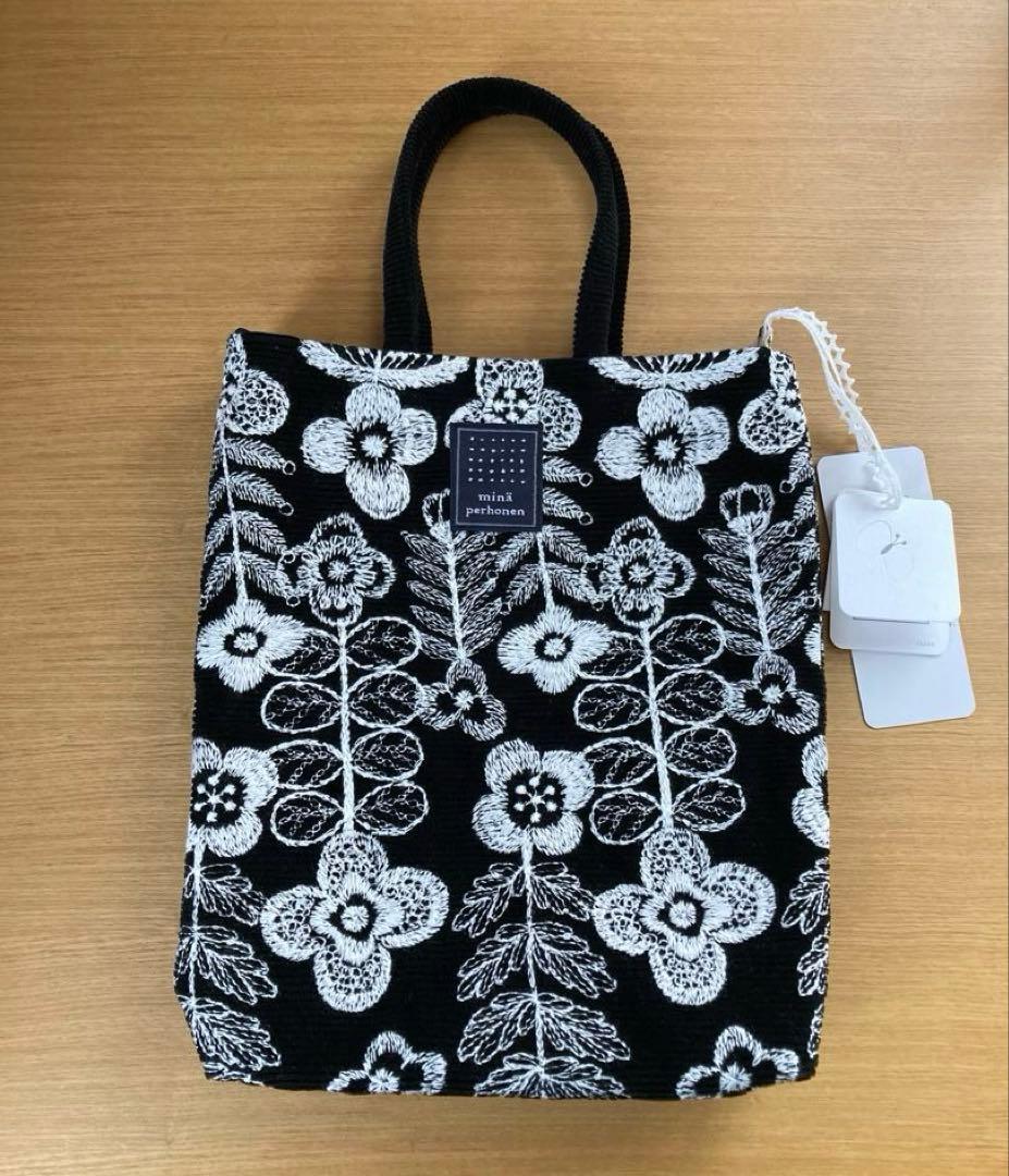 ア*☆様 ミナペルホネン　トーストバッグ　swing flower 新品未使用