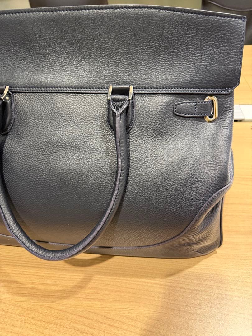 【未使用】Pelle Morbida 　被せフラップボストンバッグ　Lサイズ