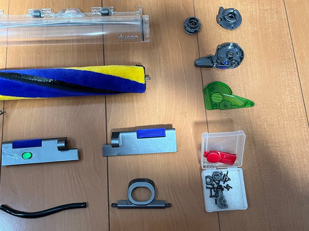 ダイソン　V12 レーザー　スリム　クリーナーヘッド　完全分解整備品　訳あり