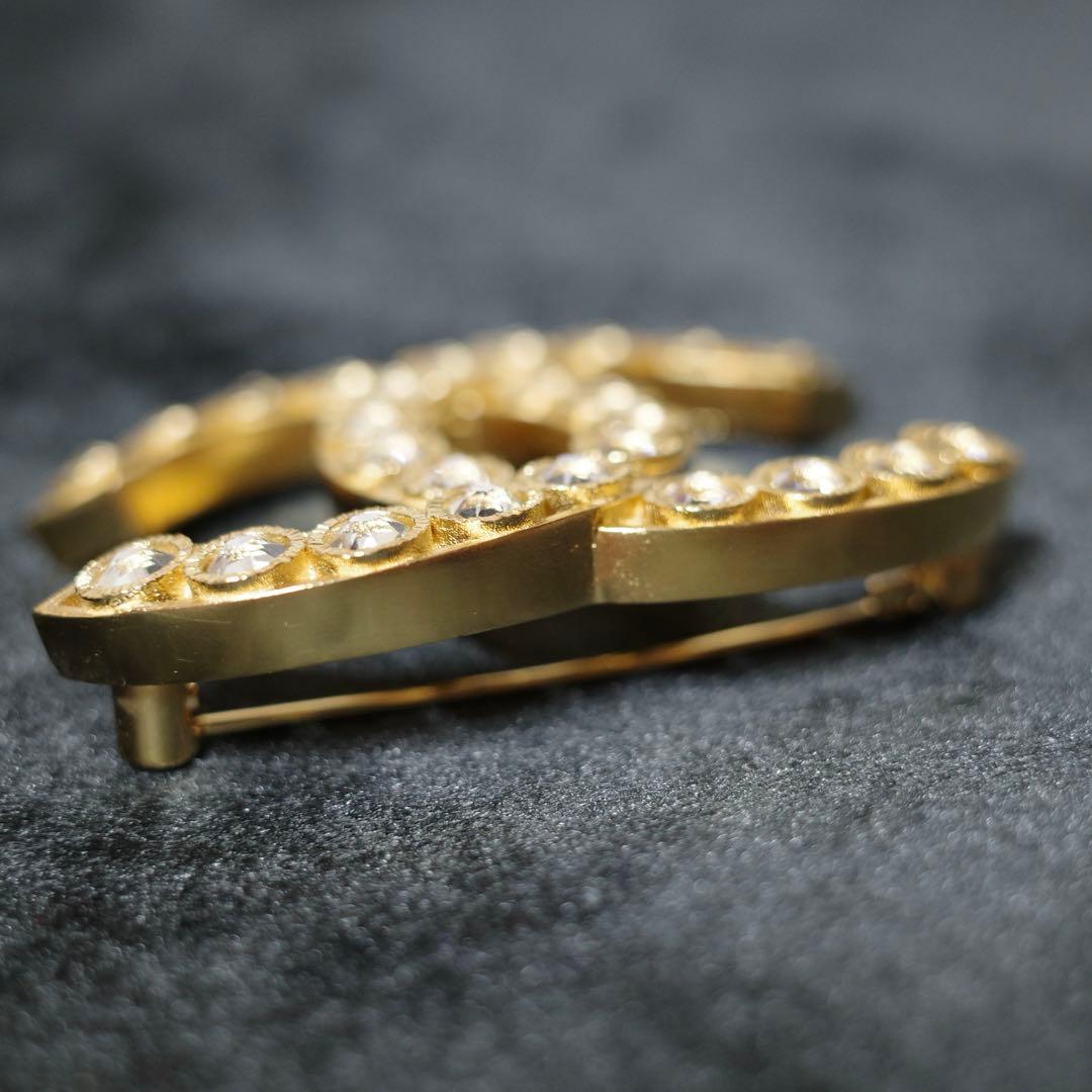 CHANEL ブローチ CCマーク ビジュー ラインストーン