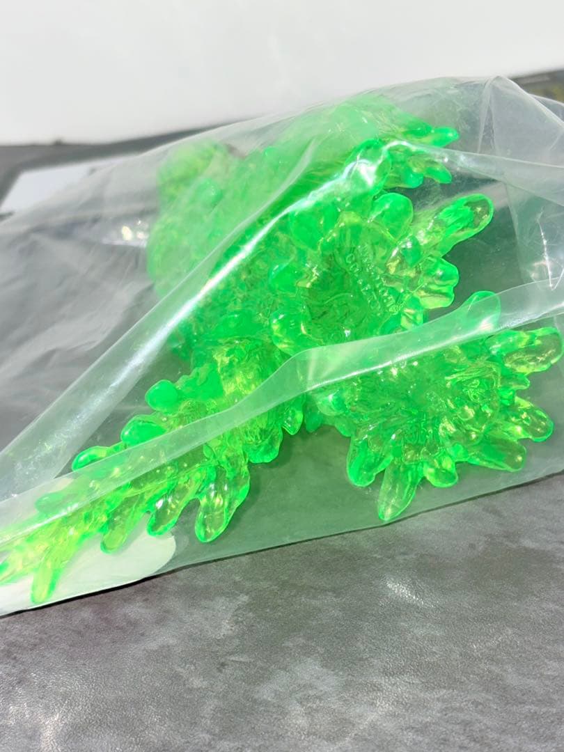 CCP 限定　ヘドラ　ソフビ　フィギュア　ミドル　ネオングリーン　クリア