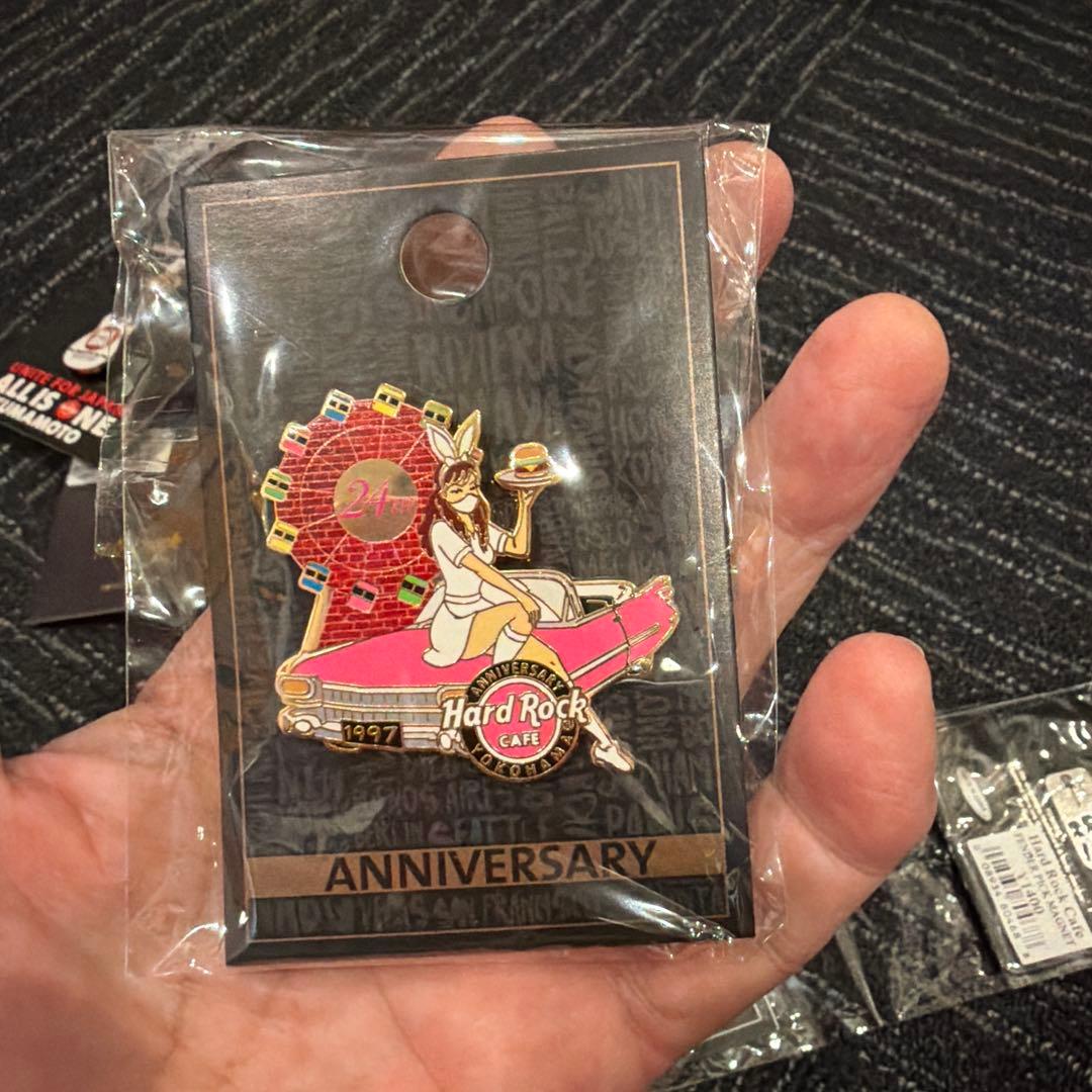 “Hard Rock CAFE”ピンバッジ(12点セット)