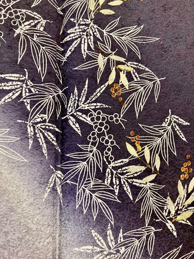ご予約中です 初春 吉祥南天柄 上質正絹紋意匠 一つ紋 訪問着 深い濃紺色