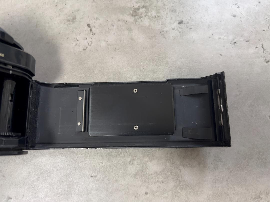 フィルムカメラ Nikon FE2