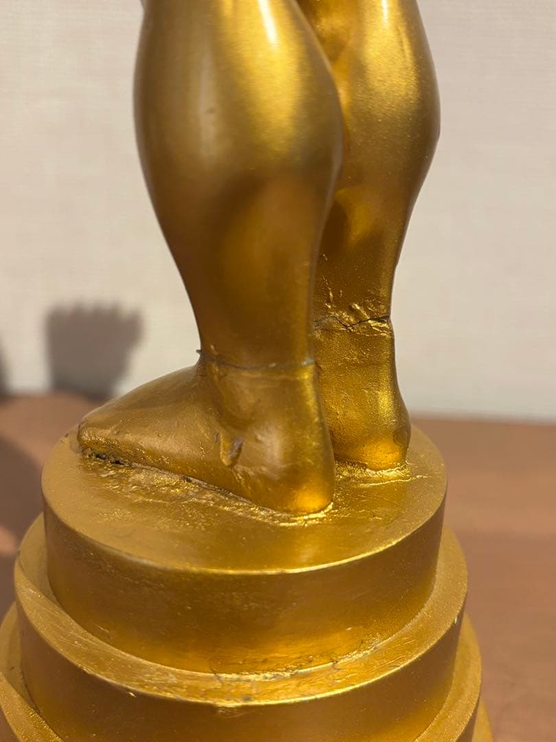 ゴールドジム モニュメント像（非売品）gold’s gym