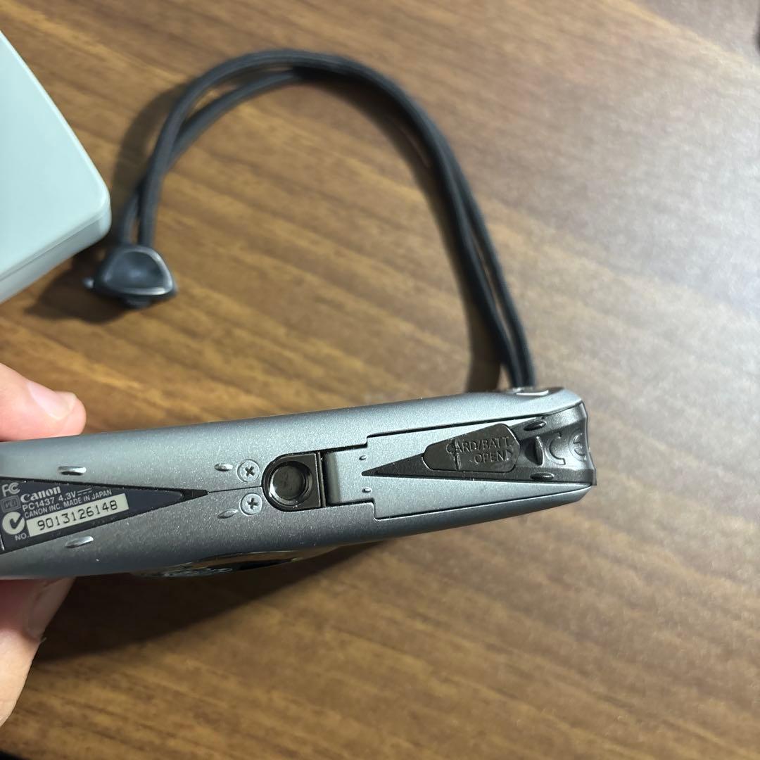 デジタルカメラ Canon IXY digital camera