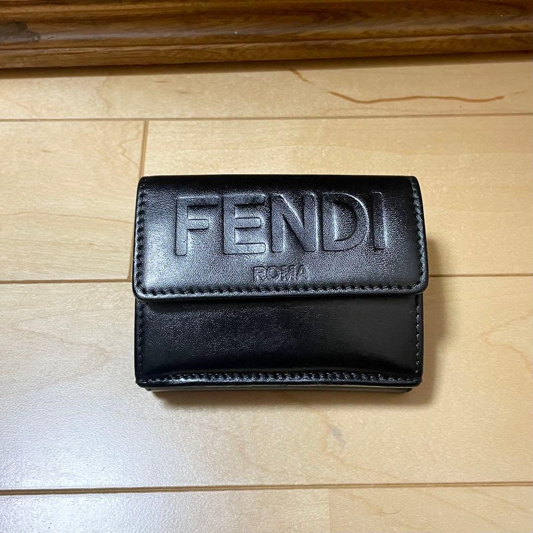 値下げ不可 FENDI 三つ折り財布