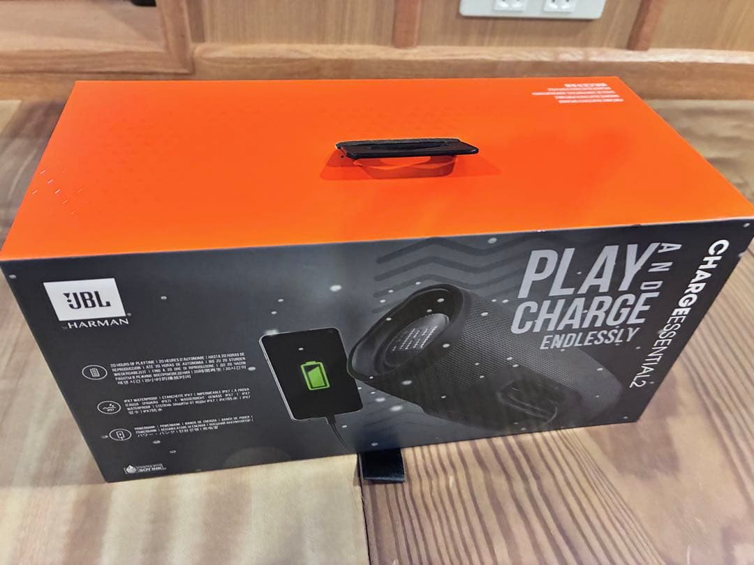 値下げ　JBL CHARGE ESSENTIAL 2 新品　即発送
