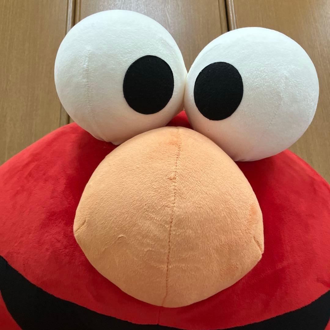 セサミストリート エルモ 超巨大　ぬいぐるみ