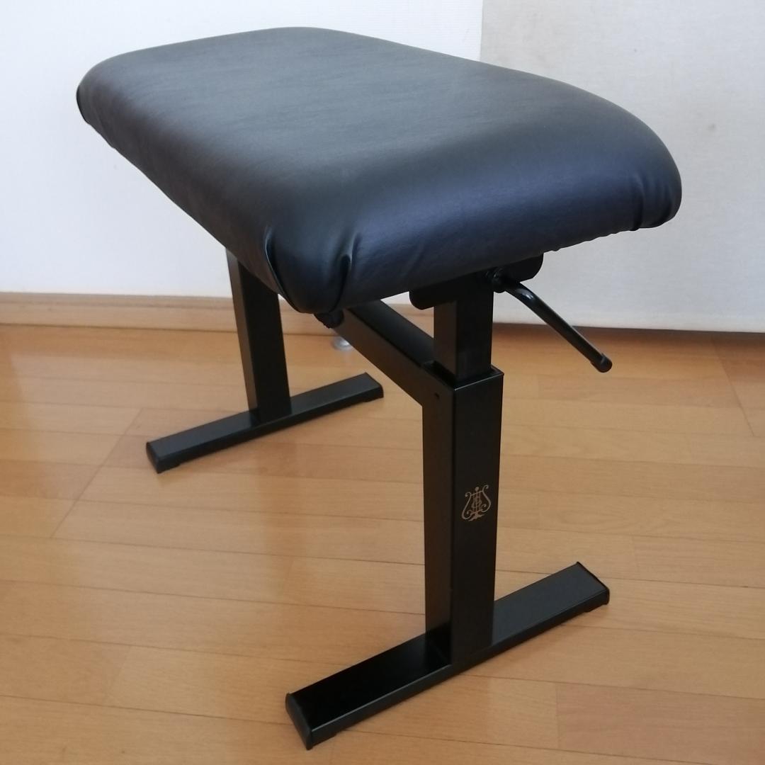 スタインウェイ＆サンズ社　昇降 ピアノ椅子