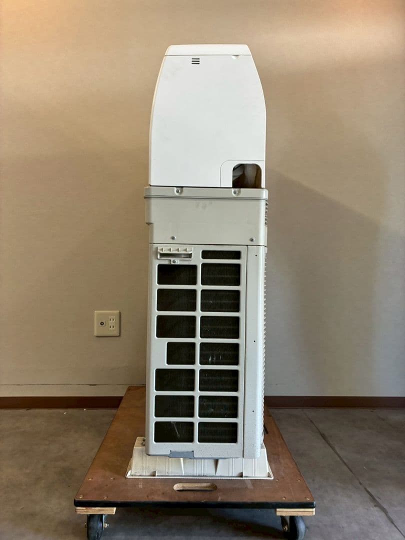 ◎2067 ダイキン【AN283ARS-W】2024年製 10畳 エアコン 中古