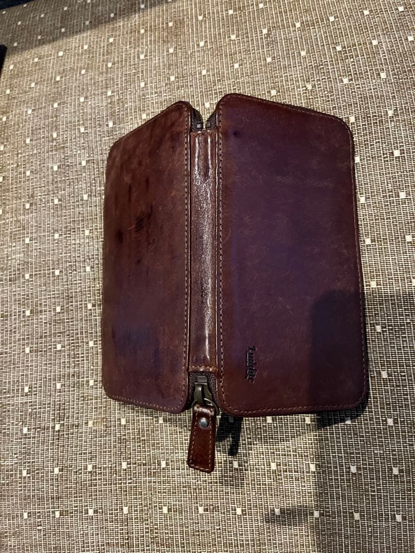 Ludditeラダイト ラウンドジップペンケース MAYA マヤ ブラウン