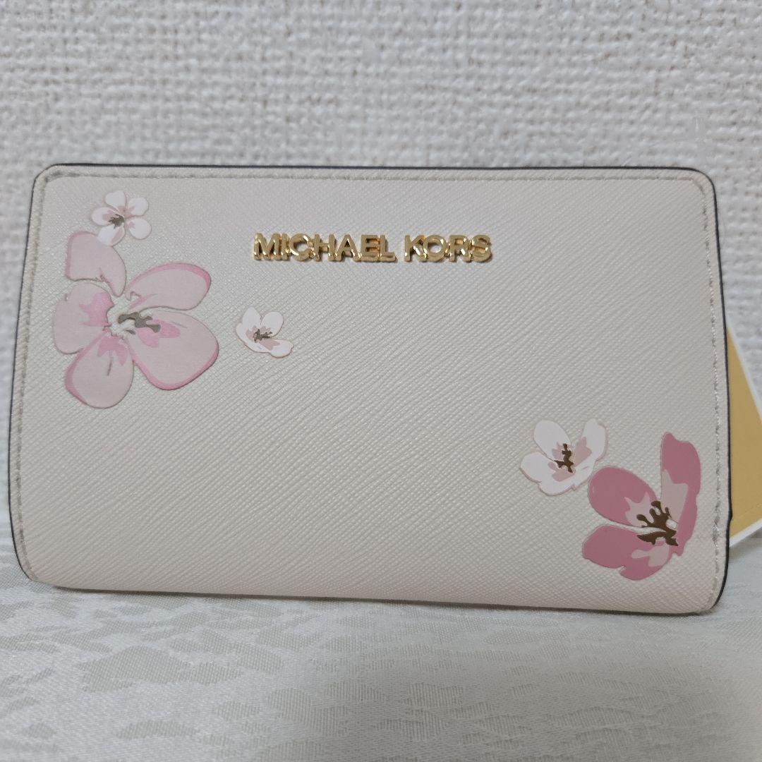 マイケル・コース　2つ折り財布