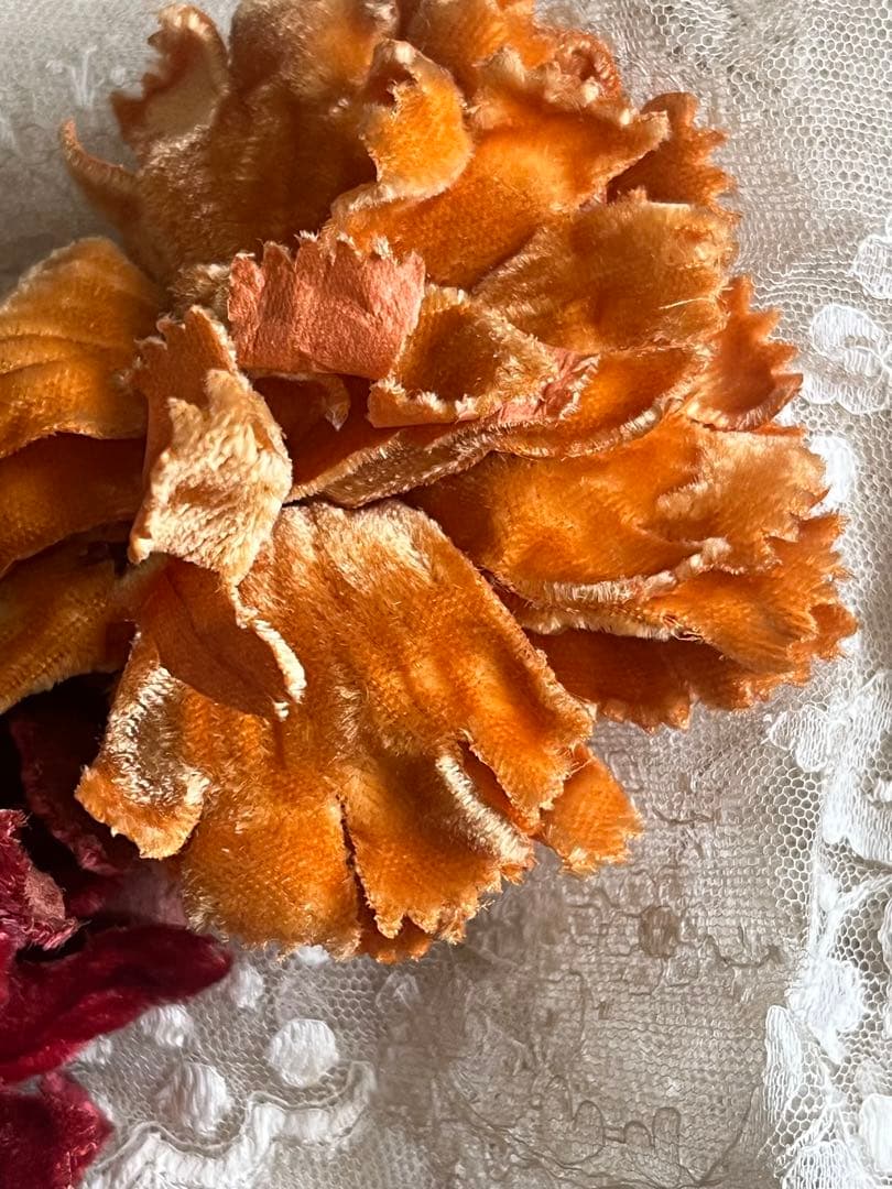 アンティークヴィンテージベルベット布花コサージュブローチ帽子ドレスパーツ装飾