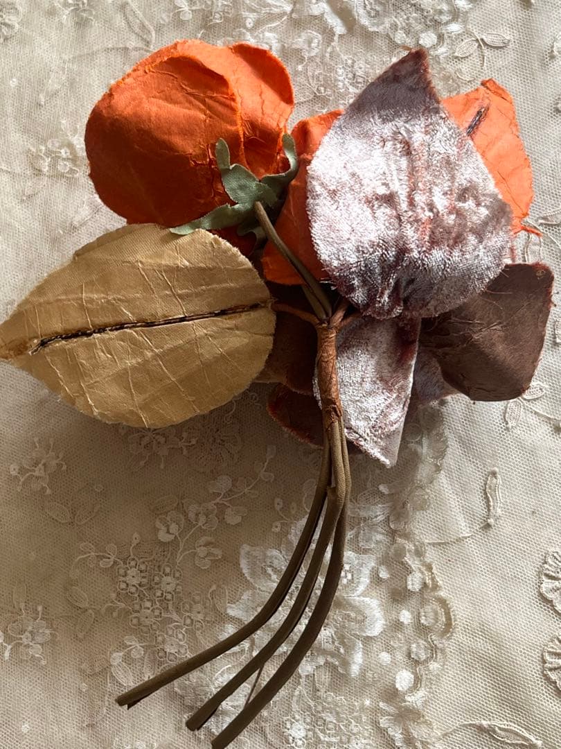 アンティークヴィンテージベルベット布花コサージュブローチ帽子ドレスパーツ装飾