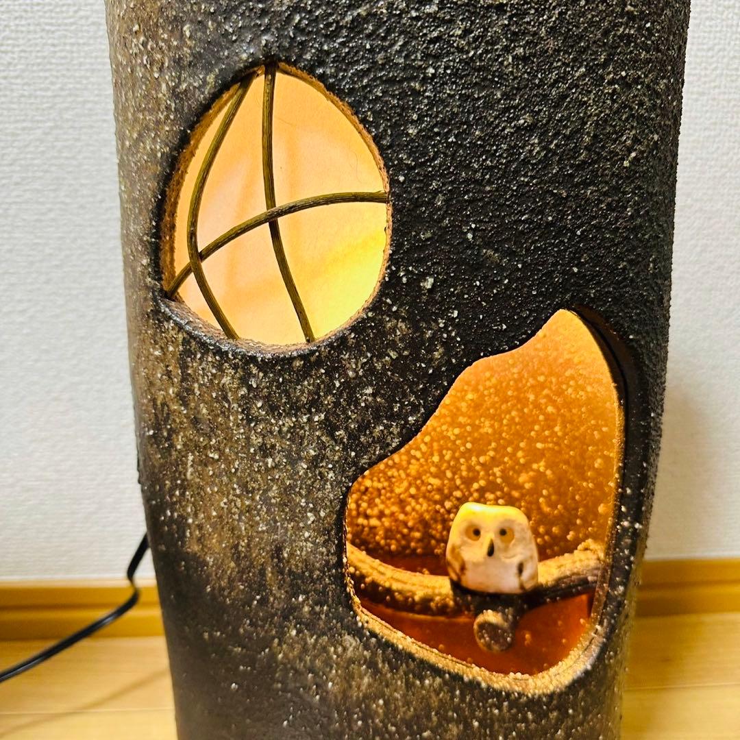 【極美品】趣あふれる 信楽焼 陶照明 フクロウ灯 枝乗りフクロウ 713