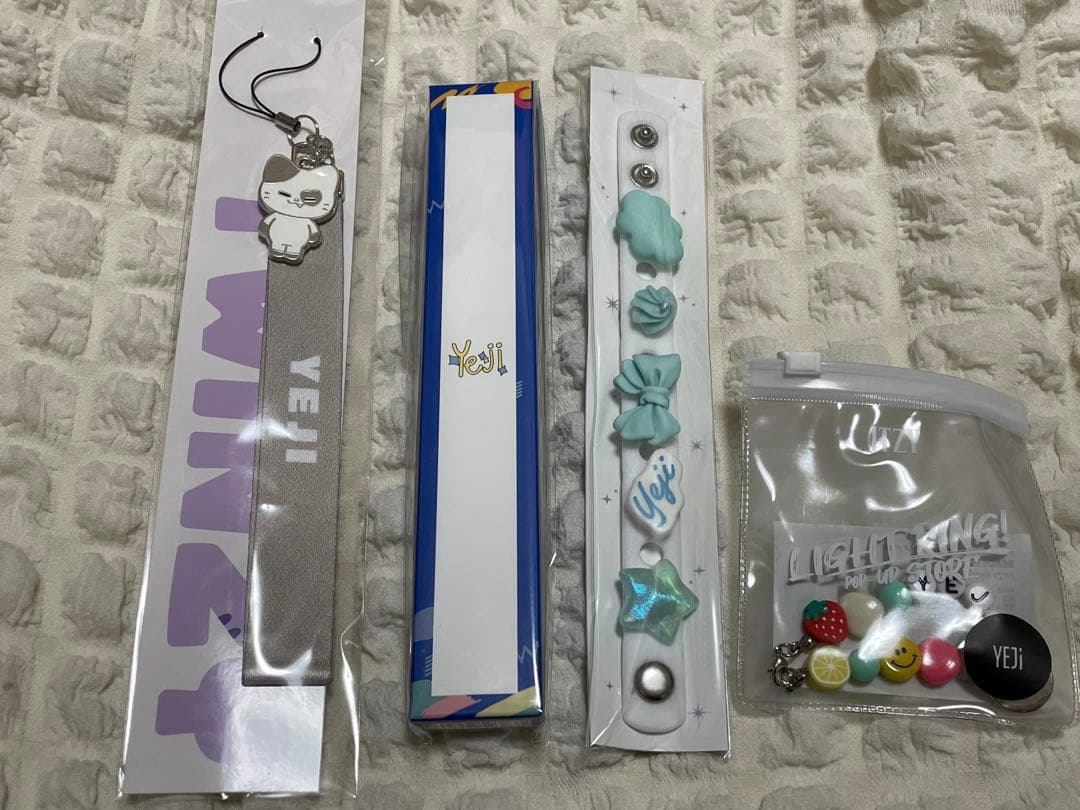 ITZY バンドリング World イェジ セット