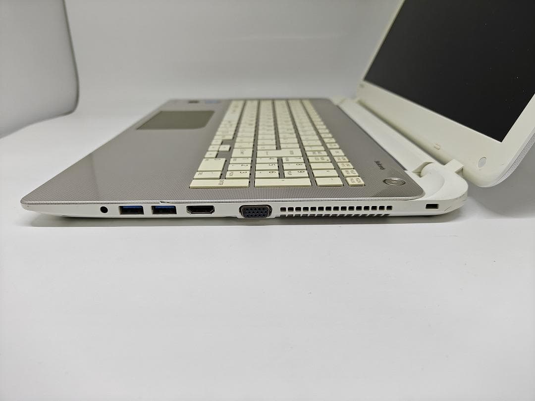 【東芝】爆速 Corei7/新品SSD128GB ノートパソコン 15.6 A6