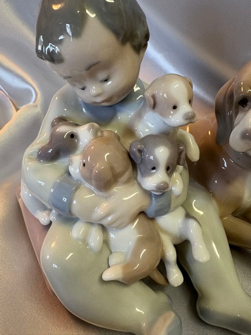 リヤドロ　みんなお友達　LLADRO