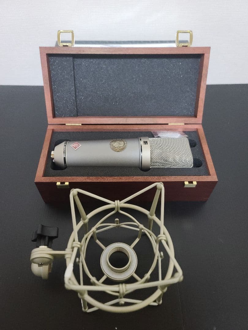 NEUMANN TLM67 コンデンサーマイク