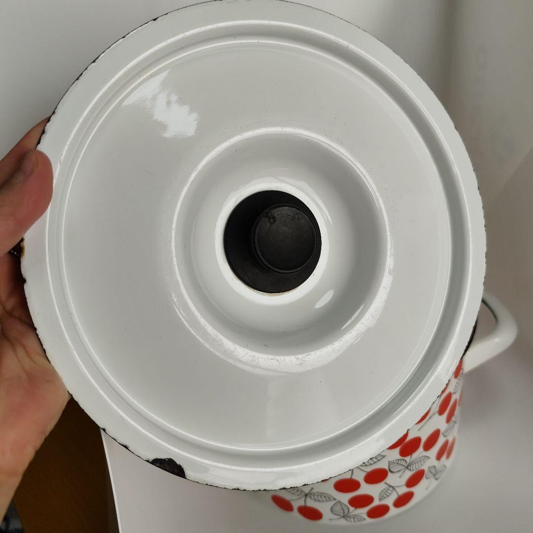 レア　フィネル　Finel チェリー　ポット　琺瑯　ホーロー　北欧　さくらんぼ