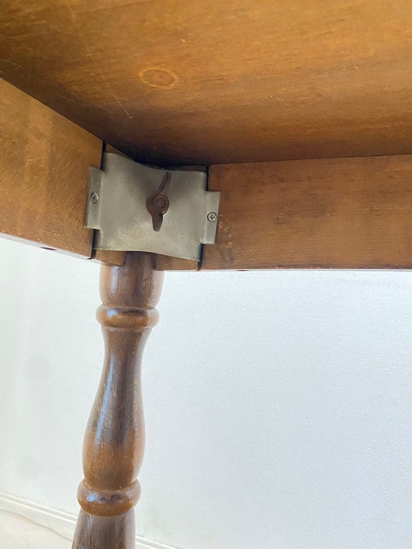 【送料込み】 飛騨産業 キツツキマーク ダイニングテーブル アンティーク 家具