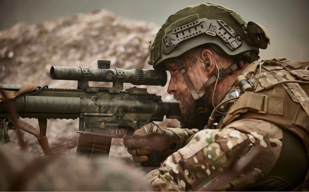 実物　invisio M3 U174 （左耳用）