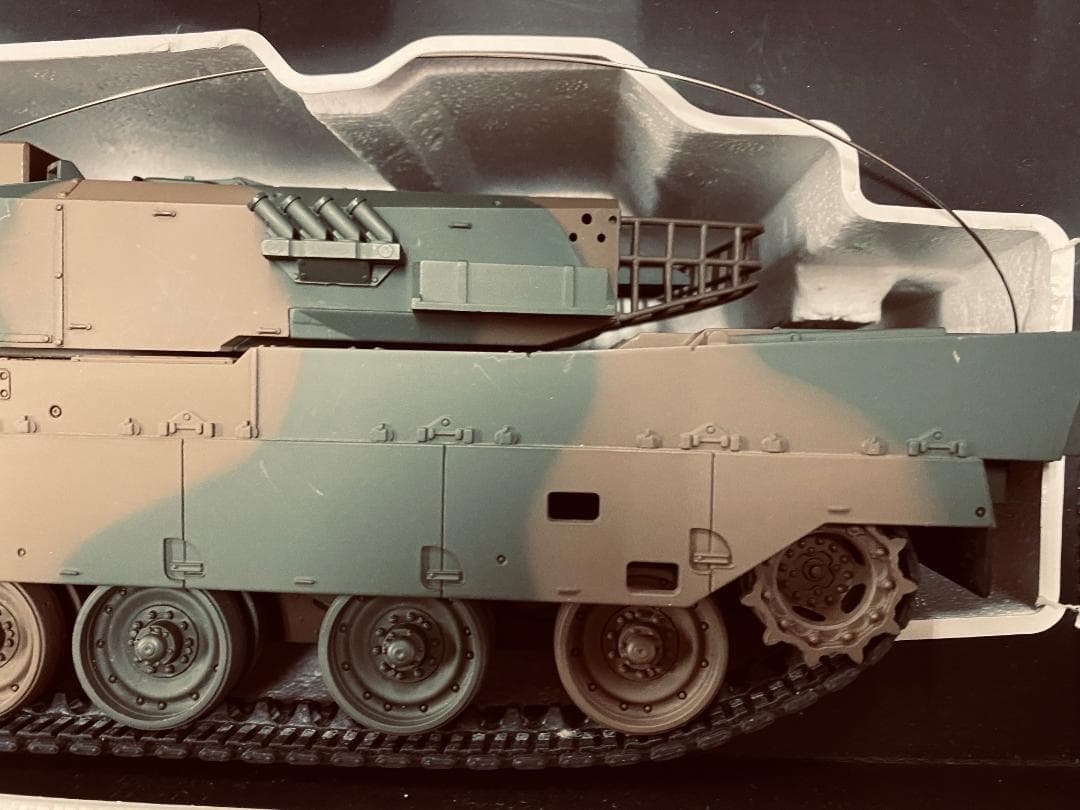 90式戦車　TYPE 90　1/24