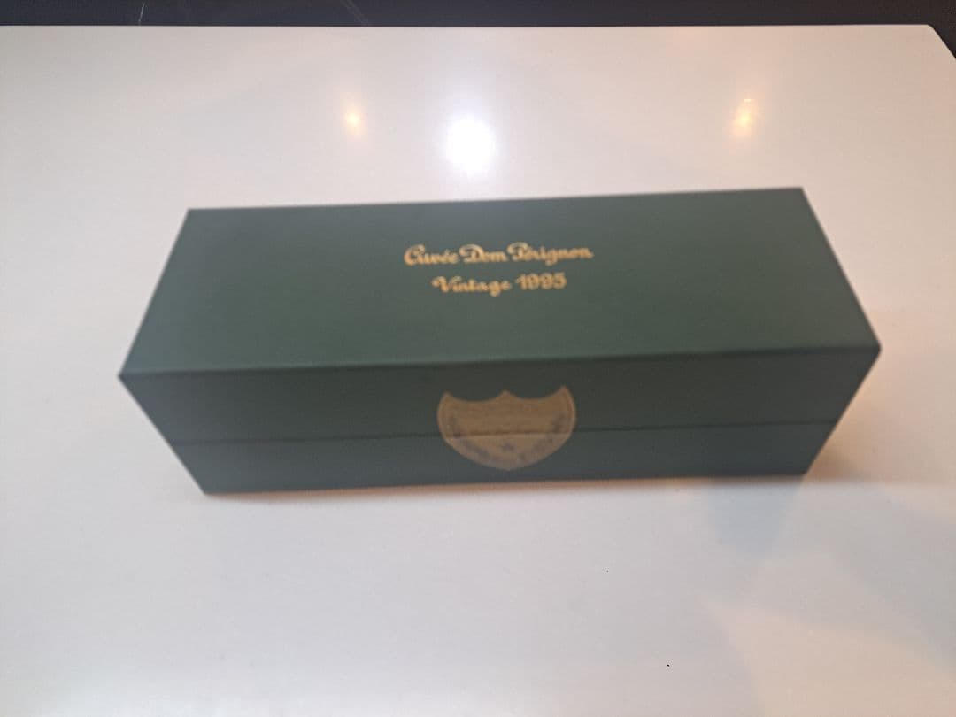 ドン・ペリニヨン　ヴィンテージ　1995年　未開封　古酒　希少