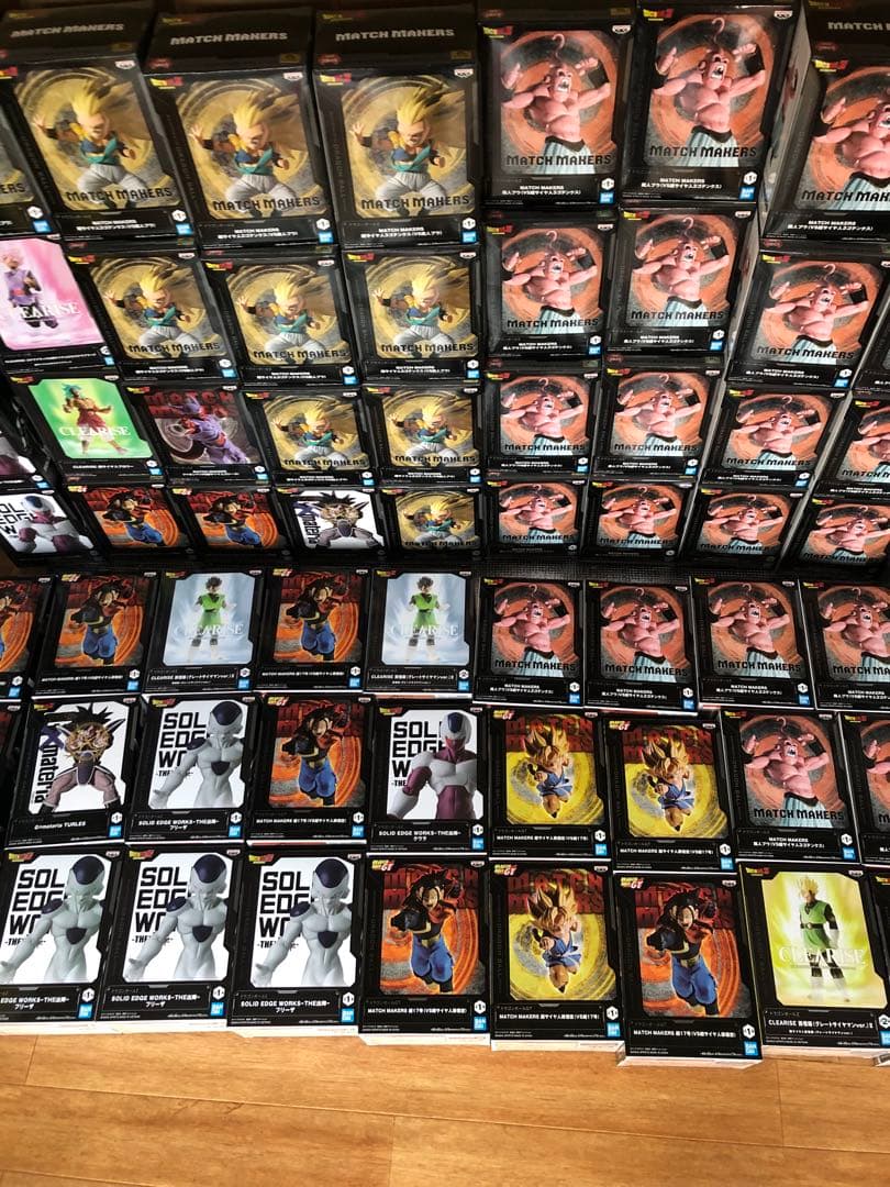 ドラゴンボール　フィギュア　魔神ブゥ　ゴテンクス　フリーザ　63個