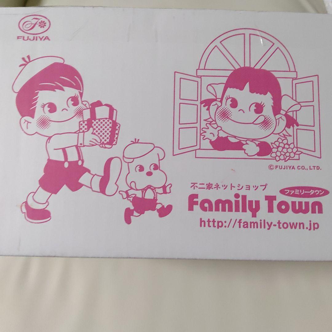 BE@RBRICK 招き猫 ペコちゃん 福 黒 100% & 400%