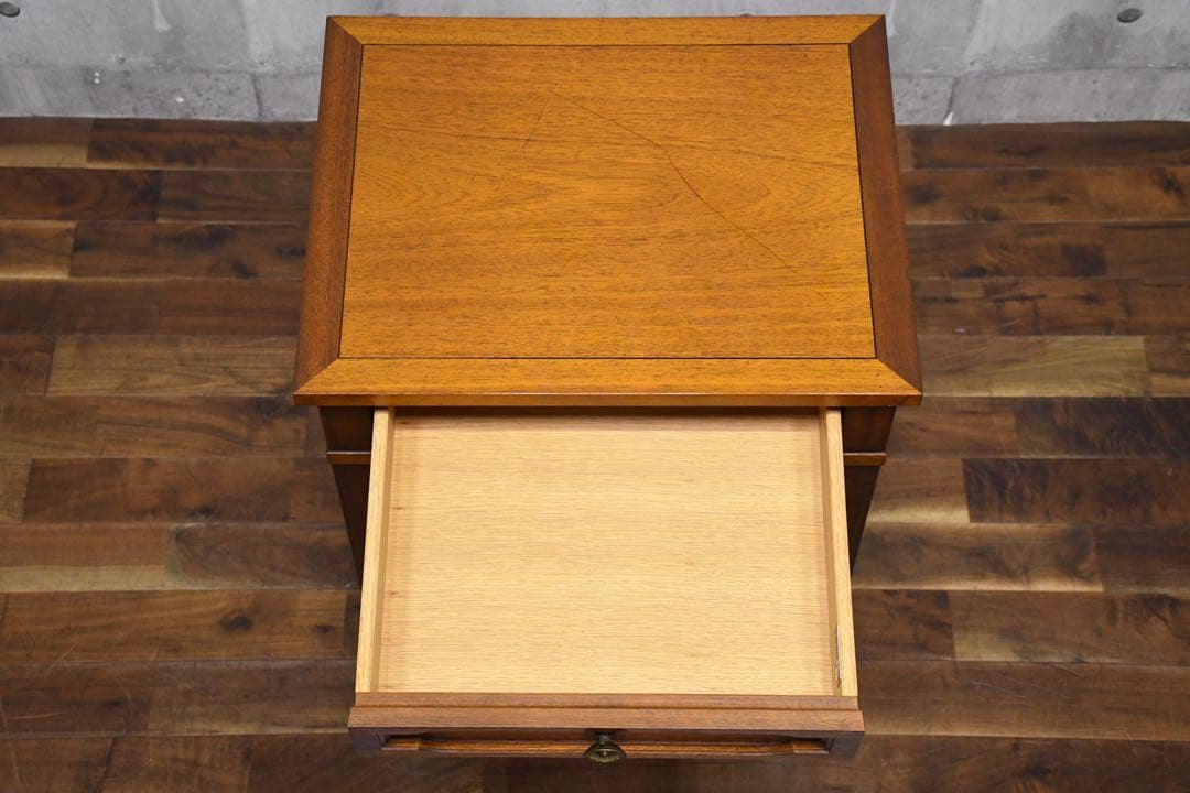 EJK39 ドレクセルヘリテイジ トライユン サイドテーブル 電話台 マホガニー