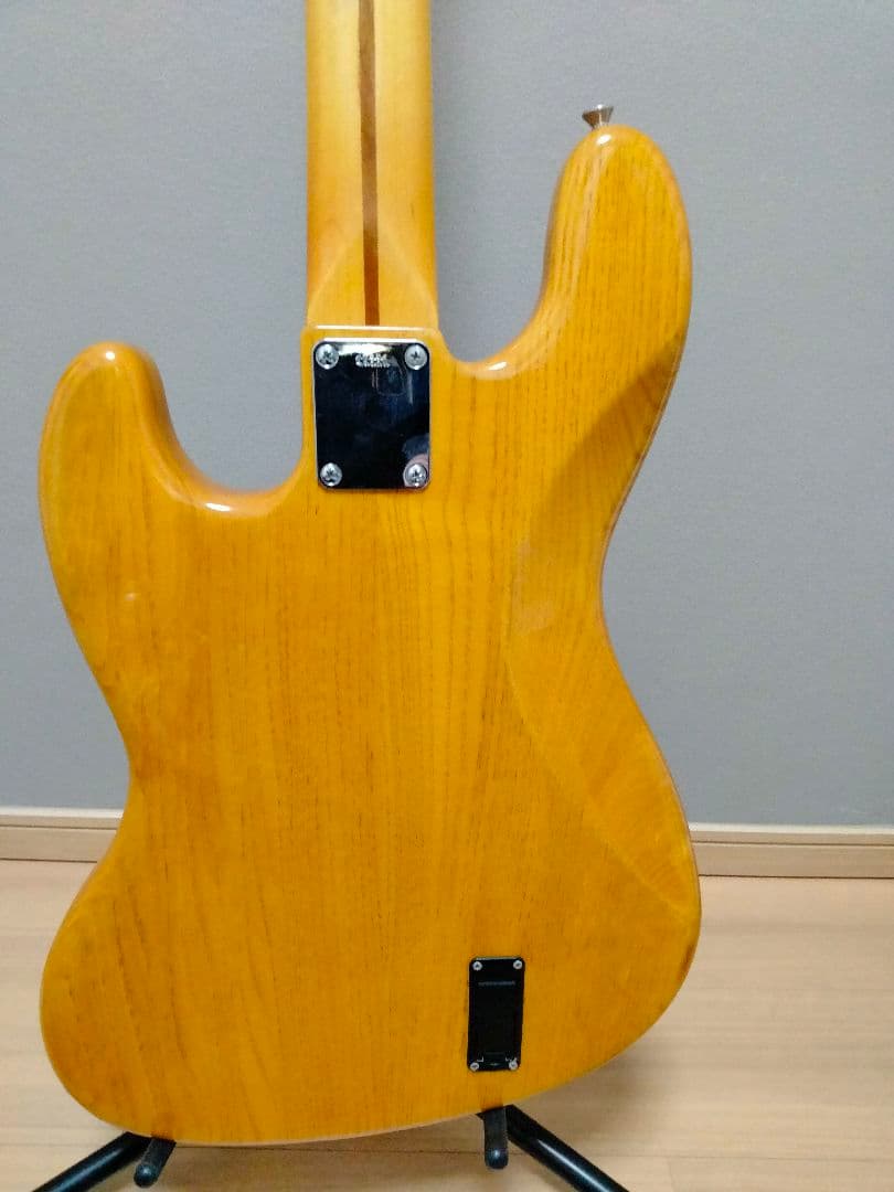 EDWARDS E-JB-110PM エレキベース