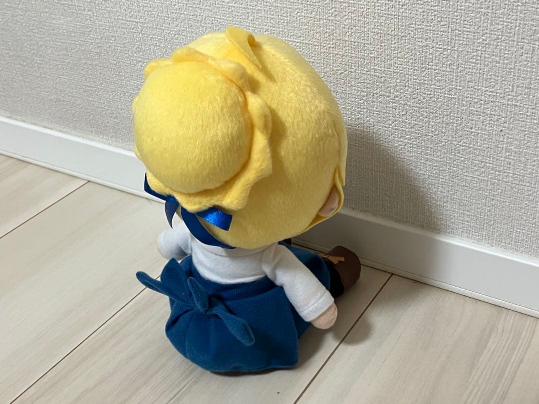 劇場版 Fate/stay night セイバー ぬいぐるみ gift