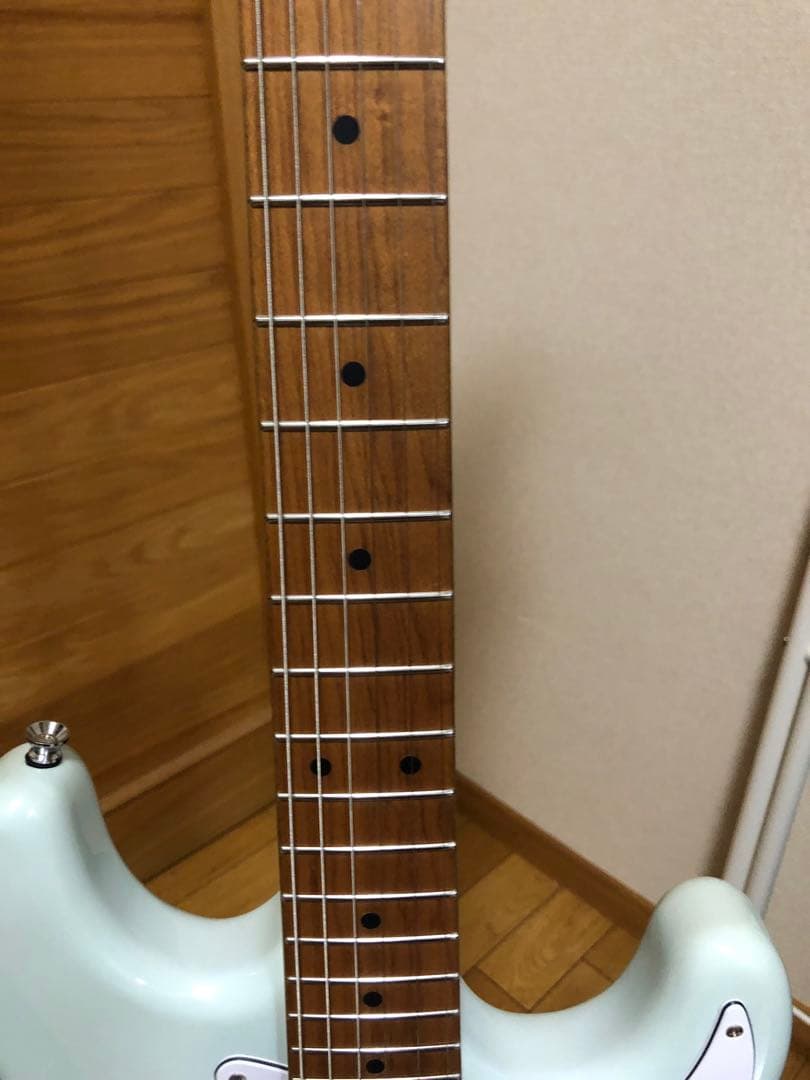 Eris.エレキギター ストラトキャスタータイプ