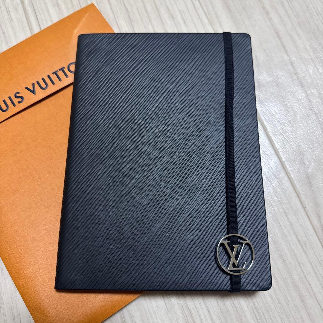 【新品未使用】 ルイ・ヴィトン カイエ・ギュスターヴMM ブラック