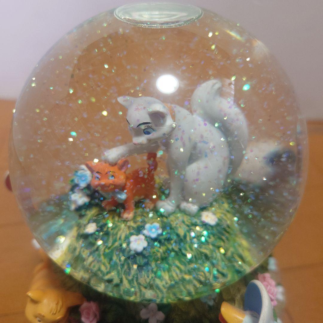 ディズニー　おしゃれキャットスノーグローブ