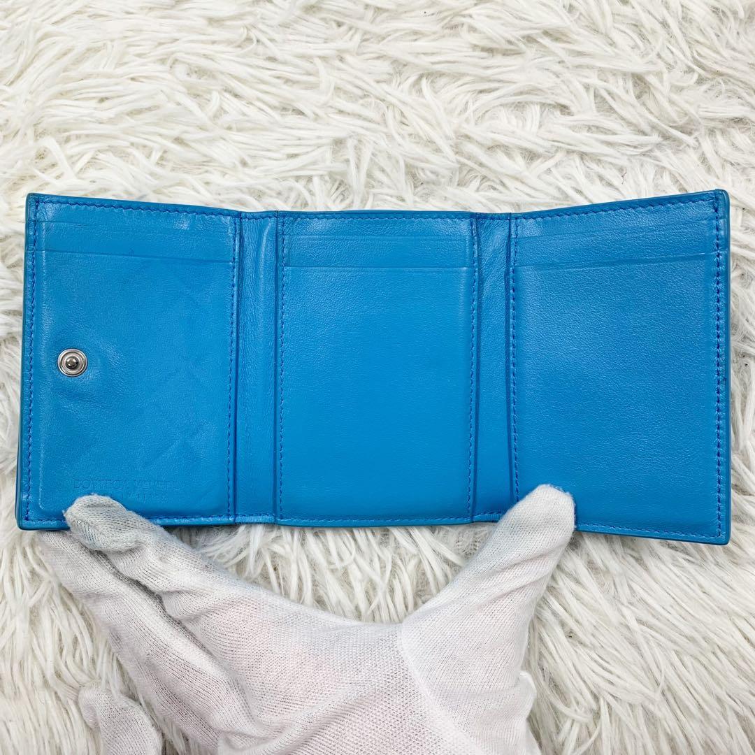 【✨美品✨】ボッテガヴェネタ 三つ折り財布 マキシイントレチャート ブルー