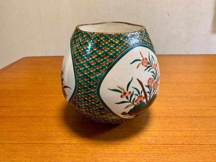 【三ツ井為吉作】九谷焼 色絵花鳥 壺