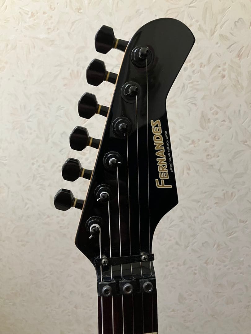 FERNANDES フェルナンデス ブラックGOTOHペグ 純正ケース 整備済