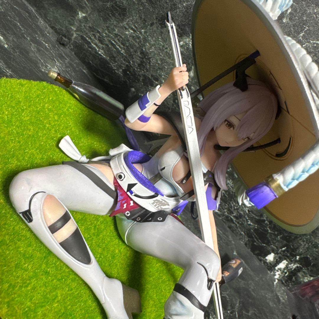 一番くじ 勝利の女神:NIKKE ニケ B賞　紅蓮　ジオラマ　リペイント