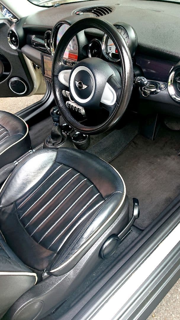 ミニ クーパー ナビ 本革 ETC Bカメラ 取説 記録簿 試乗大歓迎