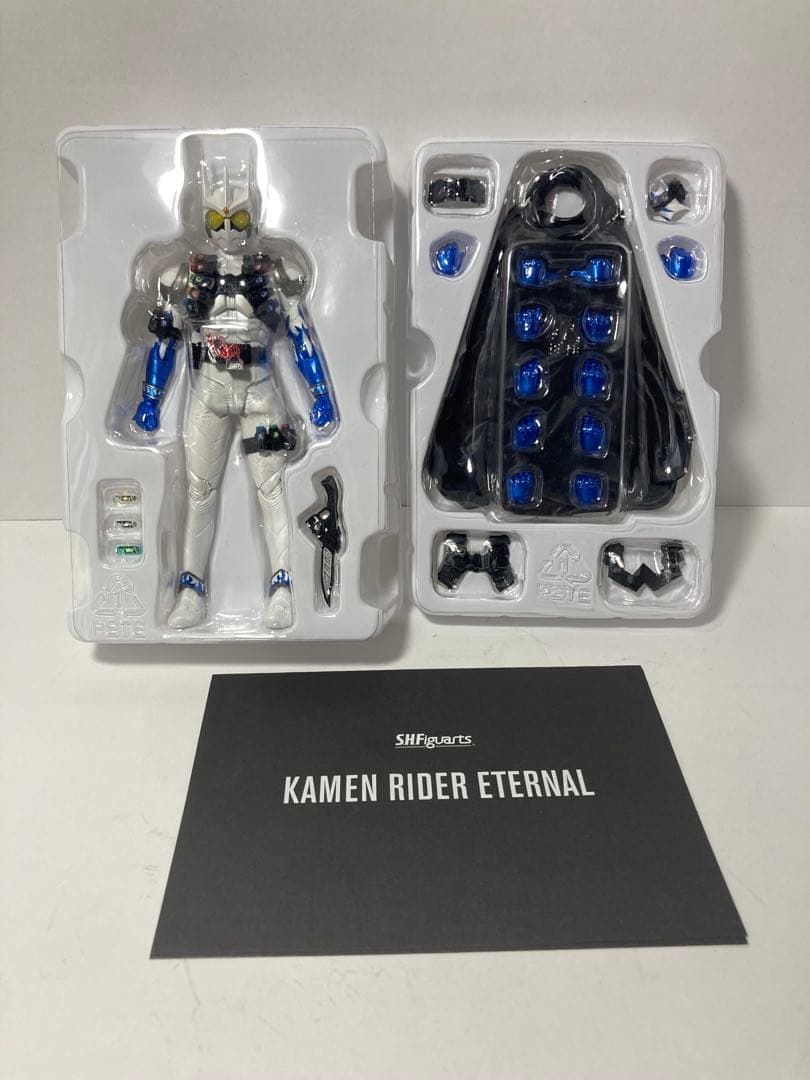 S.H.フィギュアーツ 真骨彫　仮面ライダー　エターナル　仮面ライダーW