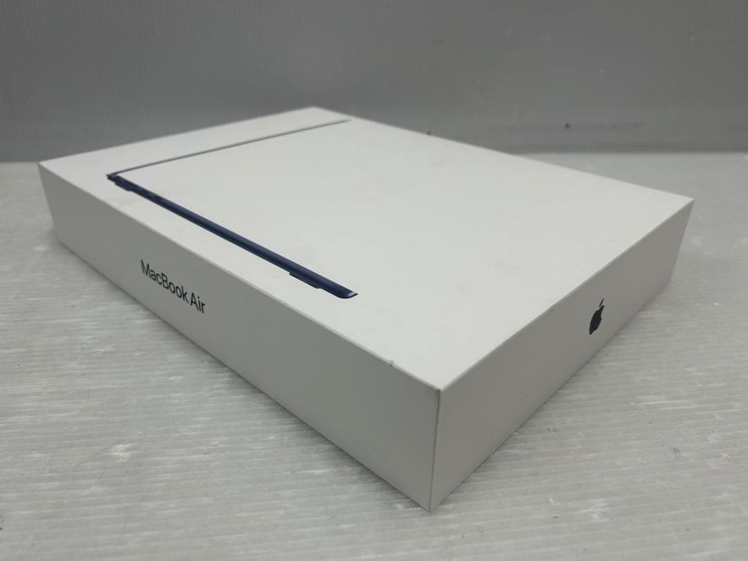【断捨離】 Apple MacBook Air 13インチ ミッドナイト