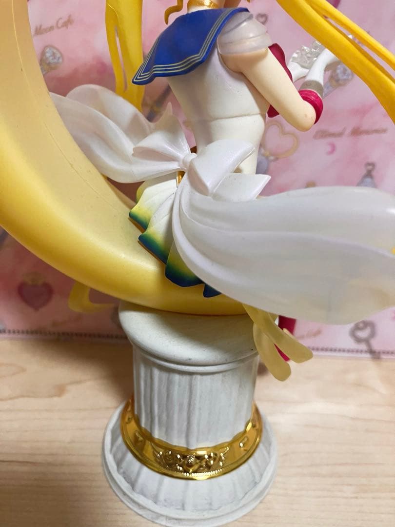 セーラームーン フィギュア