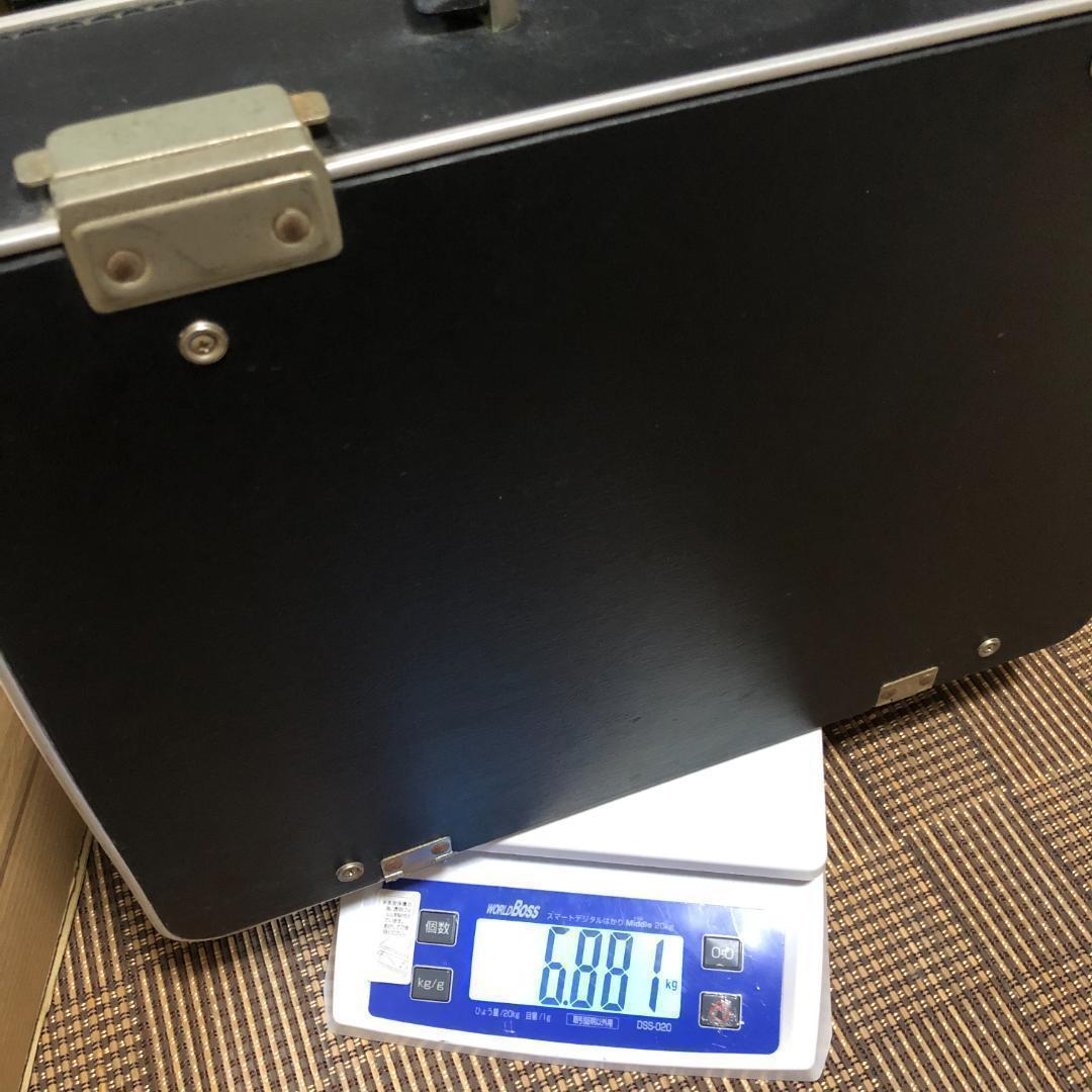 タイプライター　BROTHER (ブラザー)ヴィンテージ品、動作状態良好、日本製