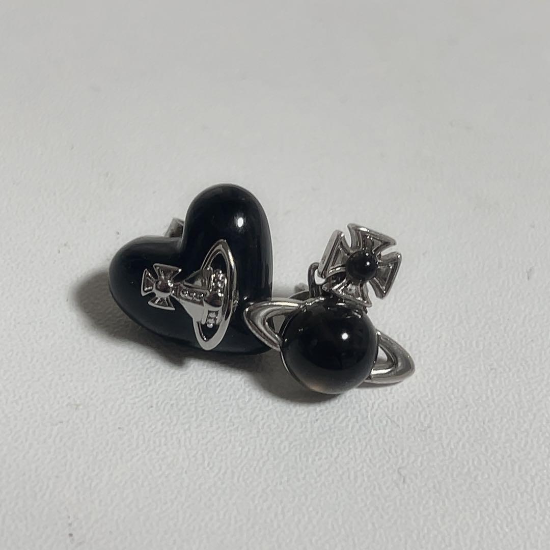 ヴィヴィアンピアス THOMASINA 黒