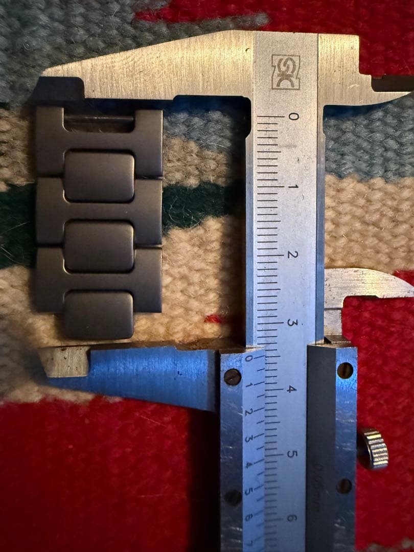 Sinn 856.B ジン オーバーホール済み オプションナイロストラップ付き