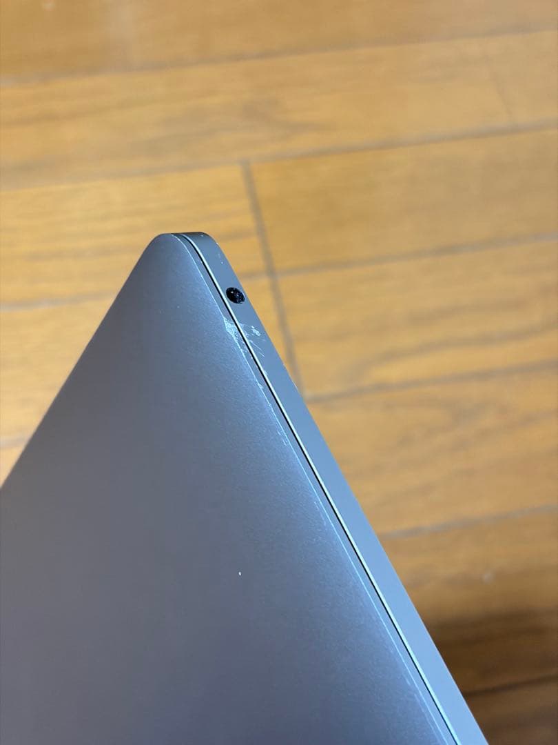 美品 MacBook Pro m1 8+256GB スペースグレイ