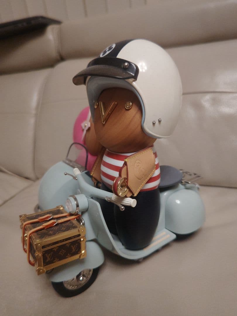 ルイ・ヴィトン ヴィヴィエンヌ　ガストン　サイドカー